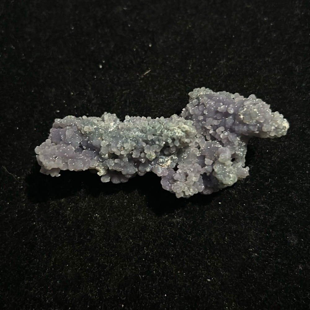 Grape Agate specimen